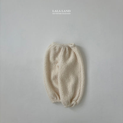 [PRE-ORDER] Sherpa Jogger Pants