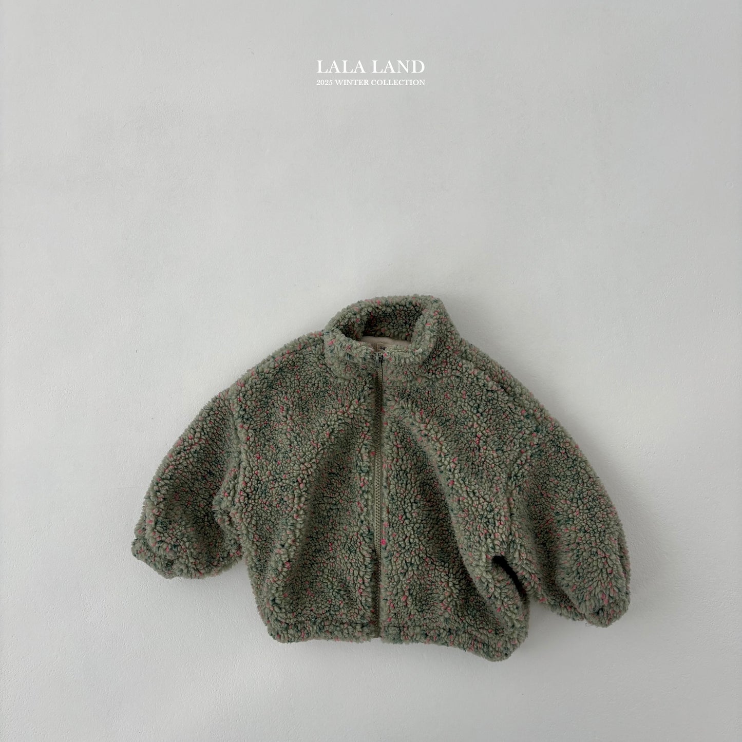 [PRE-ORDER] My Chew Sherpa Jumper (Mom Couple)