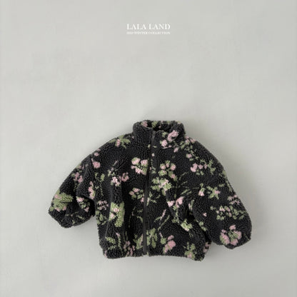 [PRE-ORDER] My Chew Sherpa Jumper (Mom Couple)