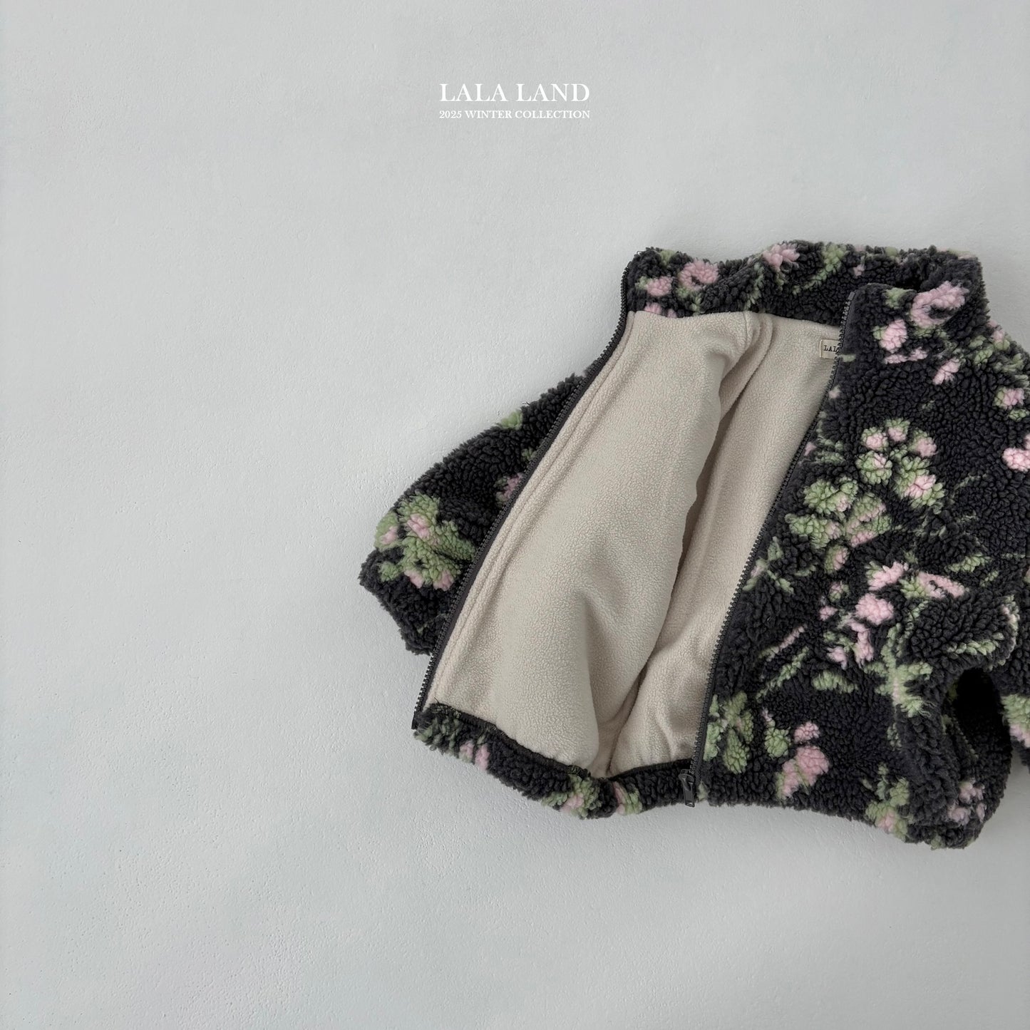 [PRE-ORDER] My Chew Sherpa Jumper (Mom Couple)