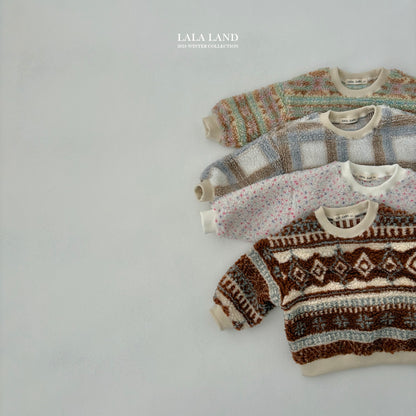 [PRE-ORDER] Sherpa Pattern Sweatshirts