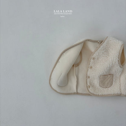 [PRE-ORDER] Boa Fur Baby Vest