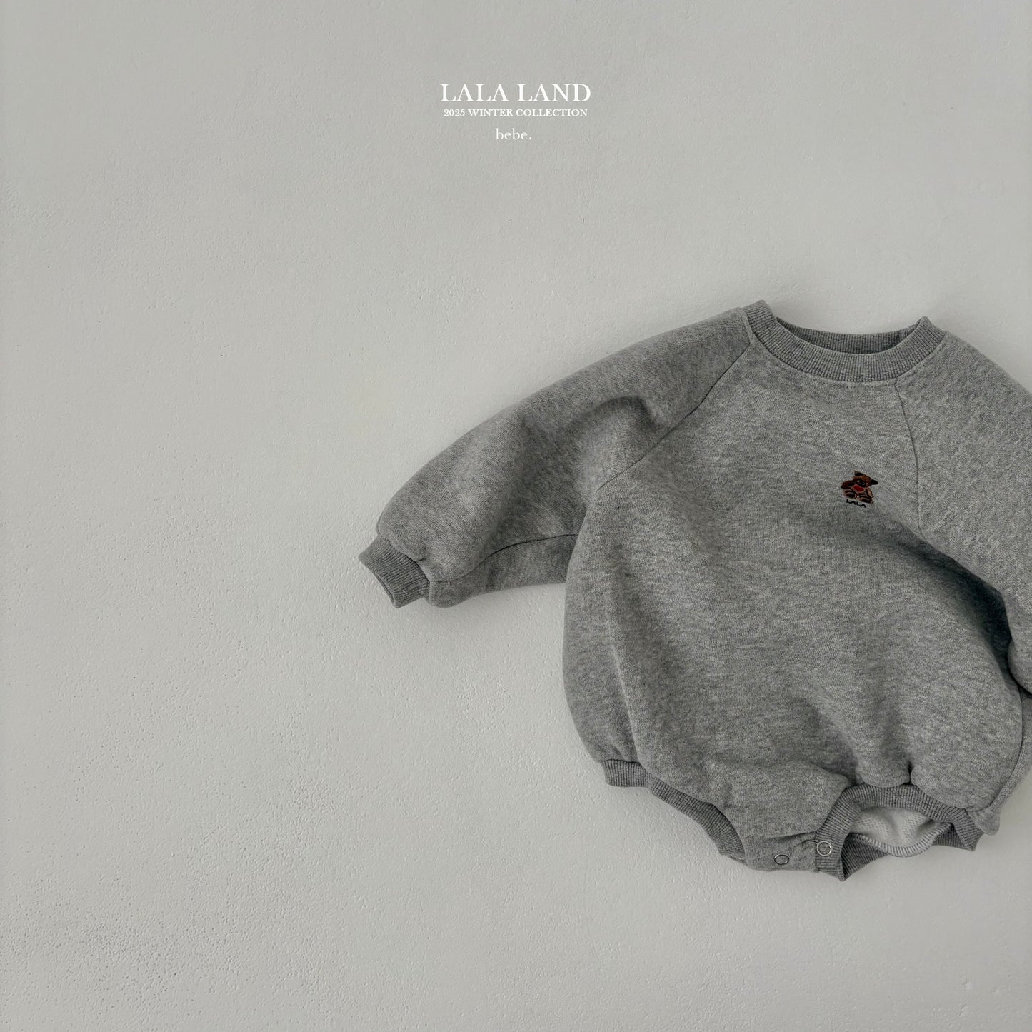 [PRE-ORDER] Bear Raglan Body Suit