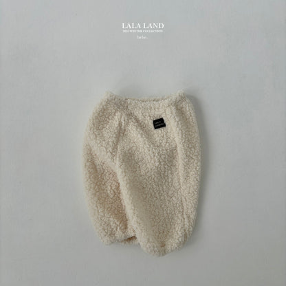 [PRE-ORDER] Sherpa Sausage Pants