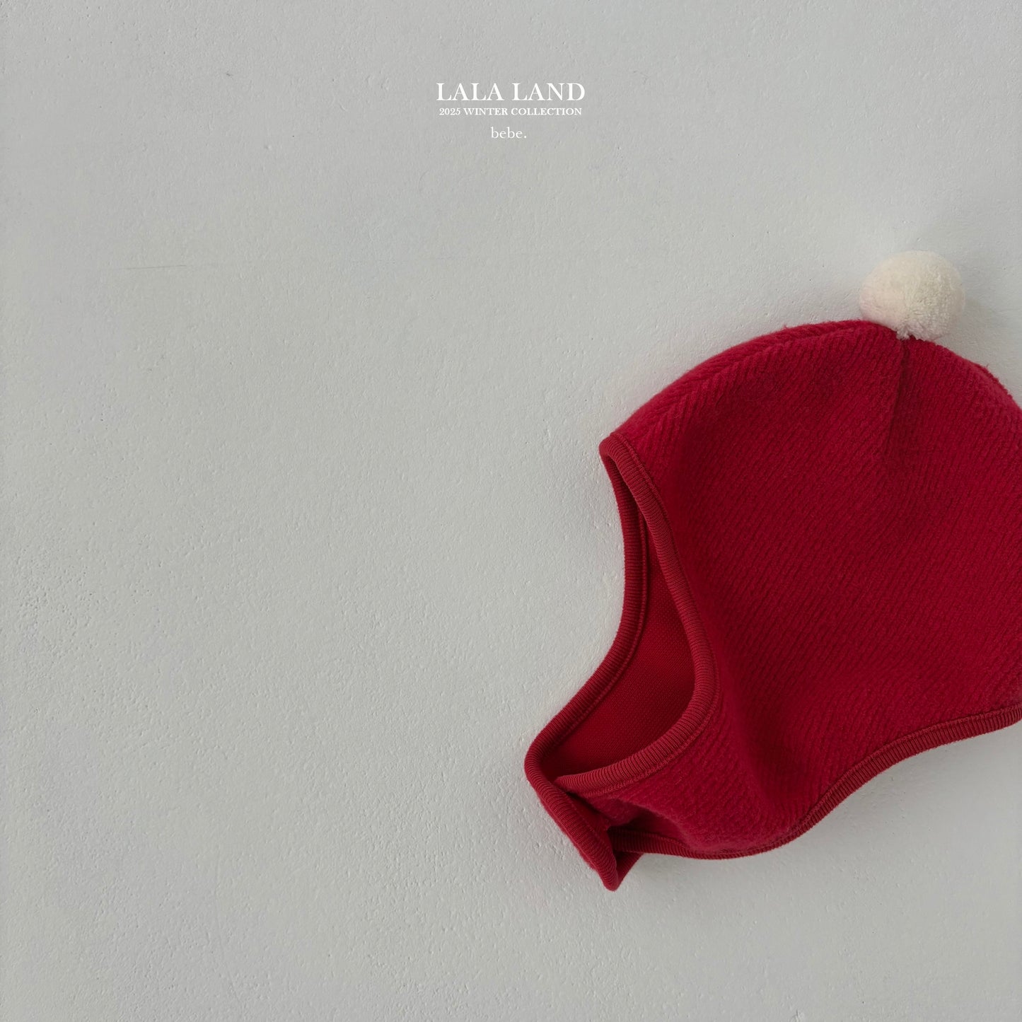 [PRE-ORDER] Pom Pom Bonnet