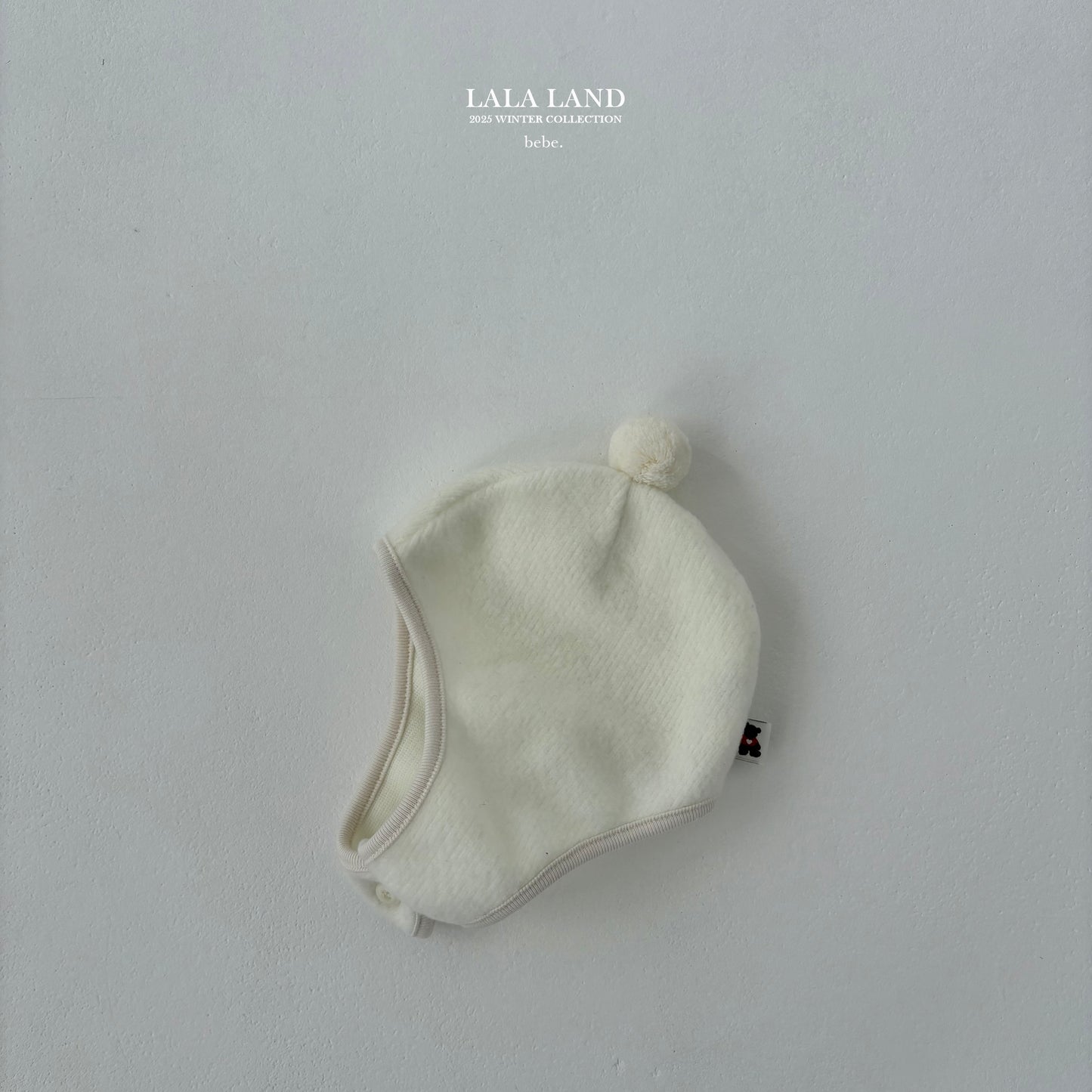 [PRE-ORDER] Pom Pom Bonnet