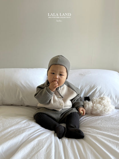 [PRE-ORDER] Knit Baby Raglan Cardigan
