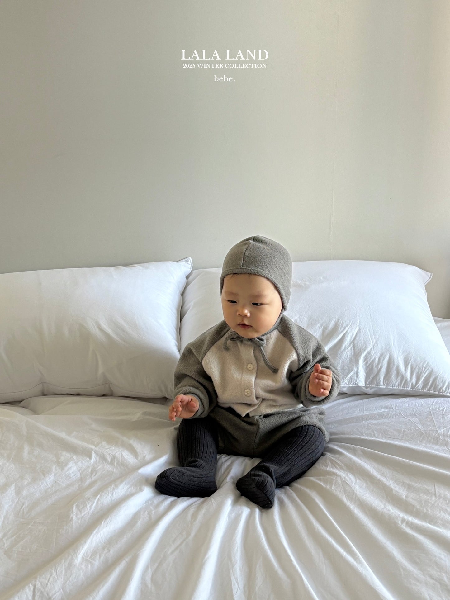 [PRE-ORDER] Knit Baby Raglan Cardigan