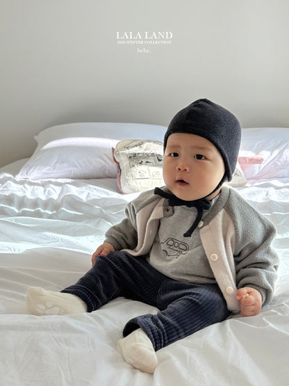 [PRE-ORDER] Knit Baby Raglan Cardigan