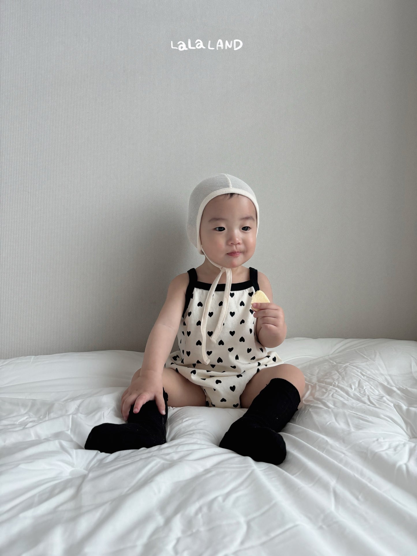 [PRE-ORDER] Heart Dot Body Suit
