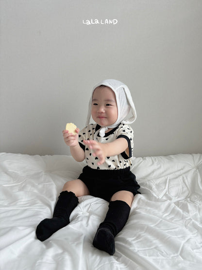 [PRE-ORDER] Heart Dot T-Shirts