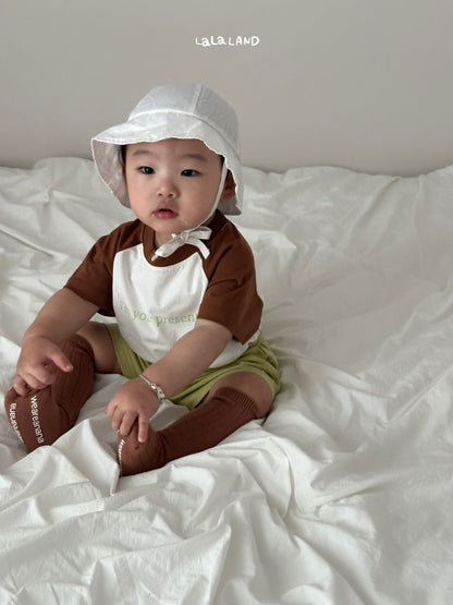 [PRE-ORDER] Present Baby T-Shirts