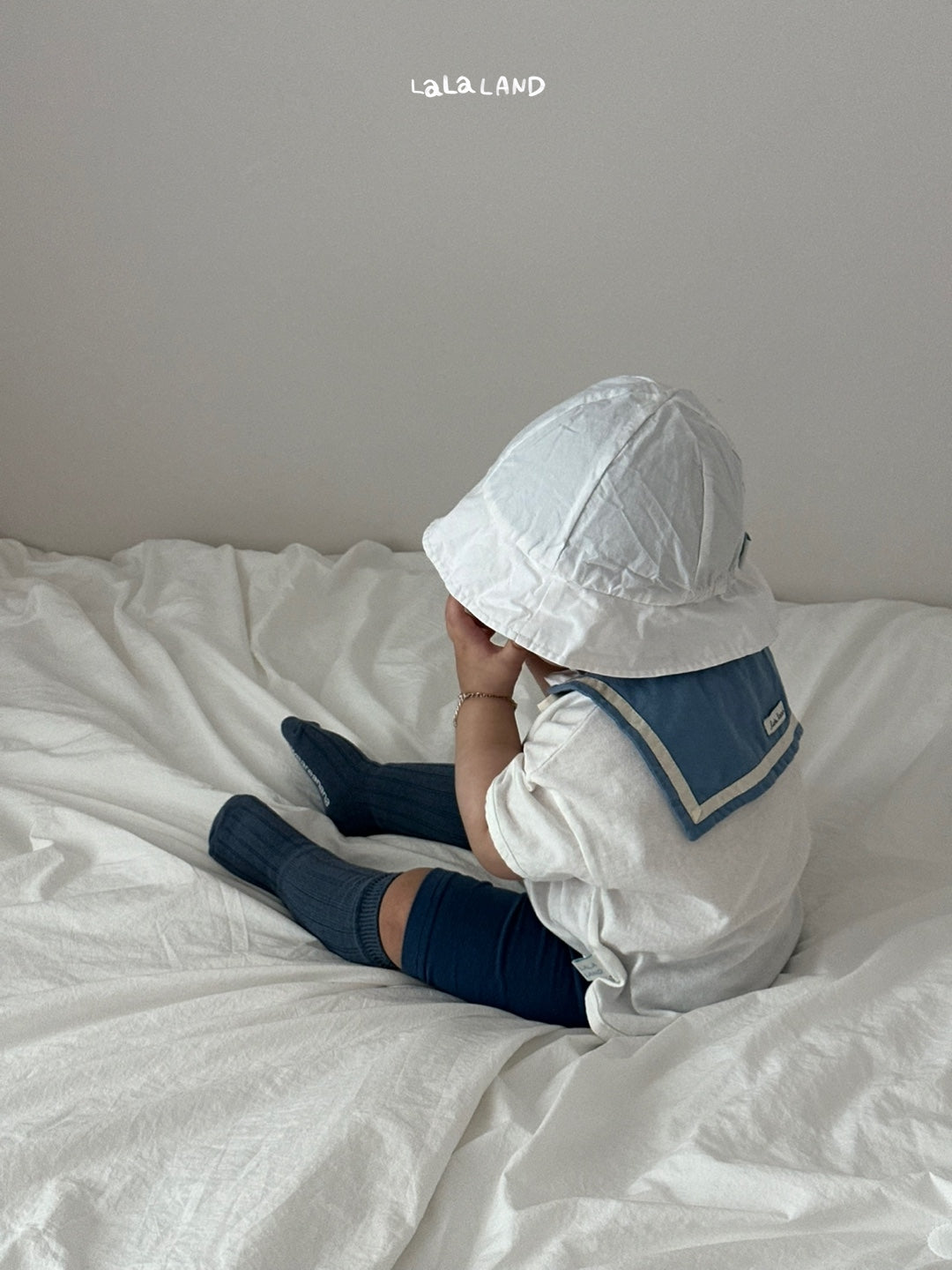 [PRE-ORDER] Sailor Bib
