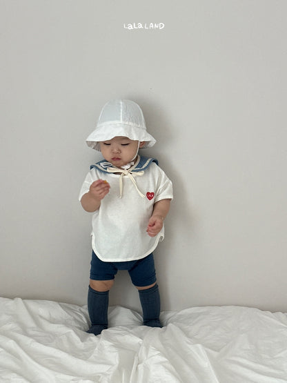 [PRE-ORDER] Heart Binding Baby T-Shirts