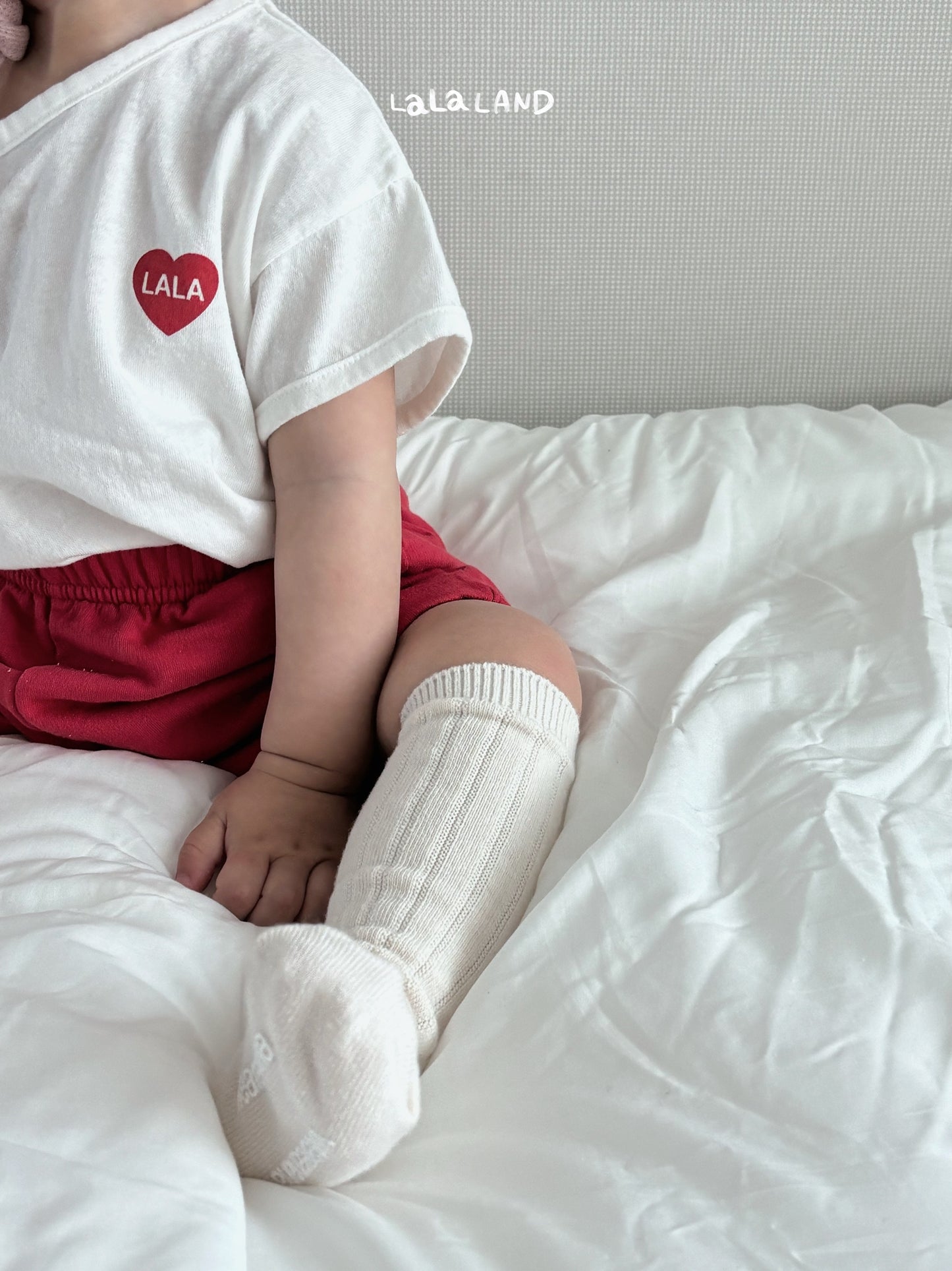 [PRE-ORDER] Heart Binding Baby T-Shirts