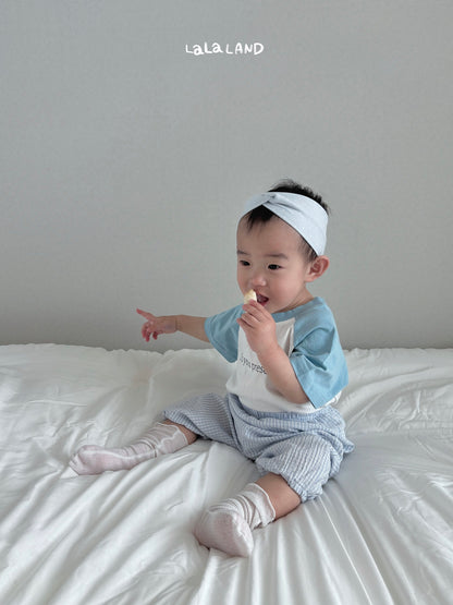[PRE-ORDER] Present Baby T-Shirts