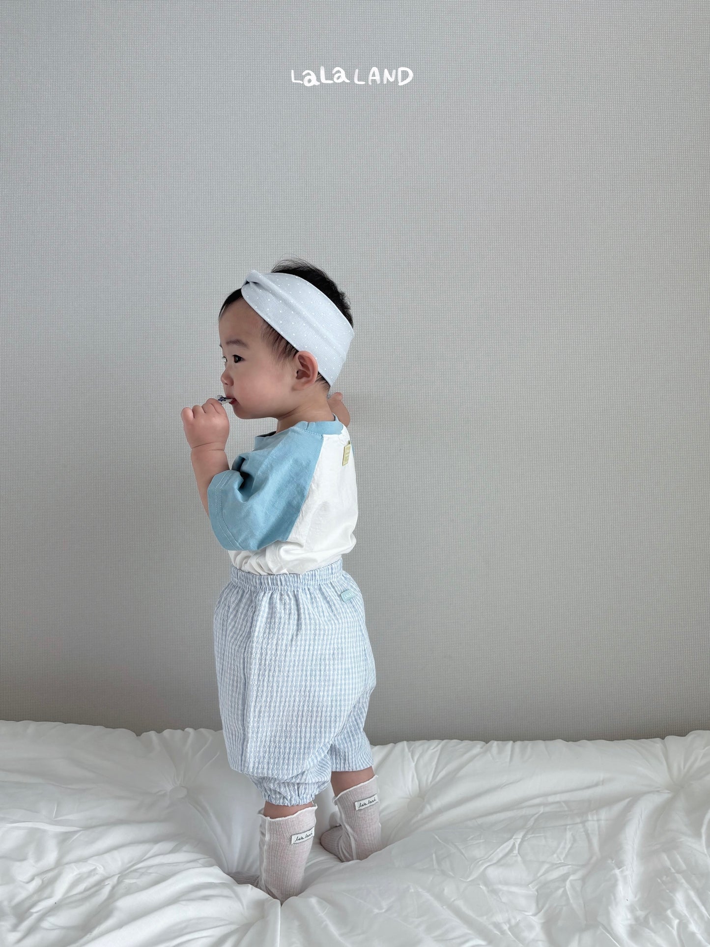 [PRE-ORDER] Present Baby T-Shirts