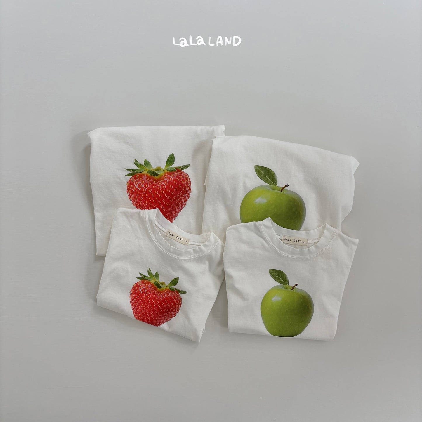 [PRE-ORDER] Berry Apple T-Shirts (Mom & Dad Couple)