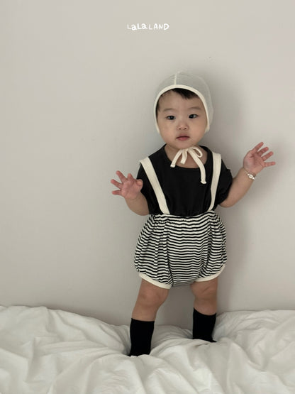 [PRE-ORDER] Heart Binding Baby T-Shirts