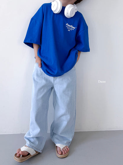 [PRE-ORDER] Free Flow T-Shirts