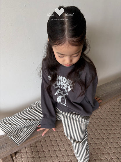 [PRE-ORDER] Selfie Puppy T-Shirts