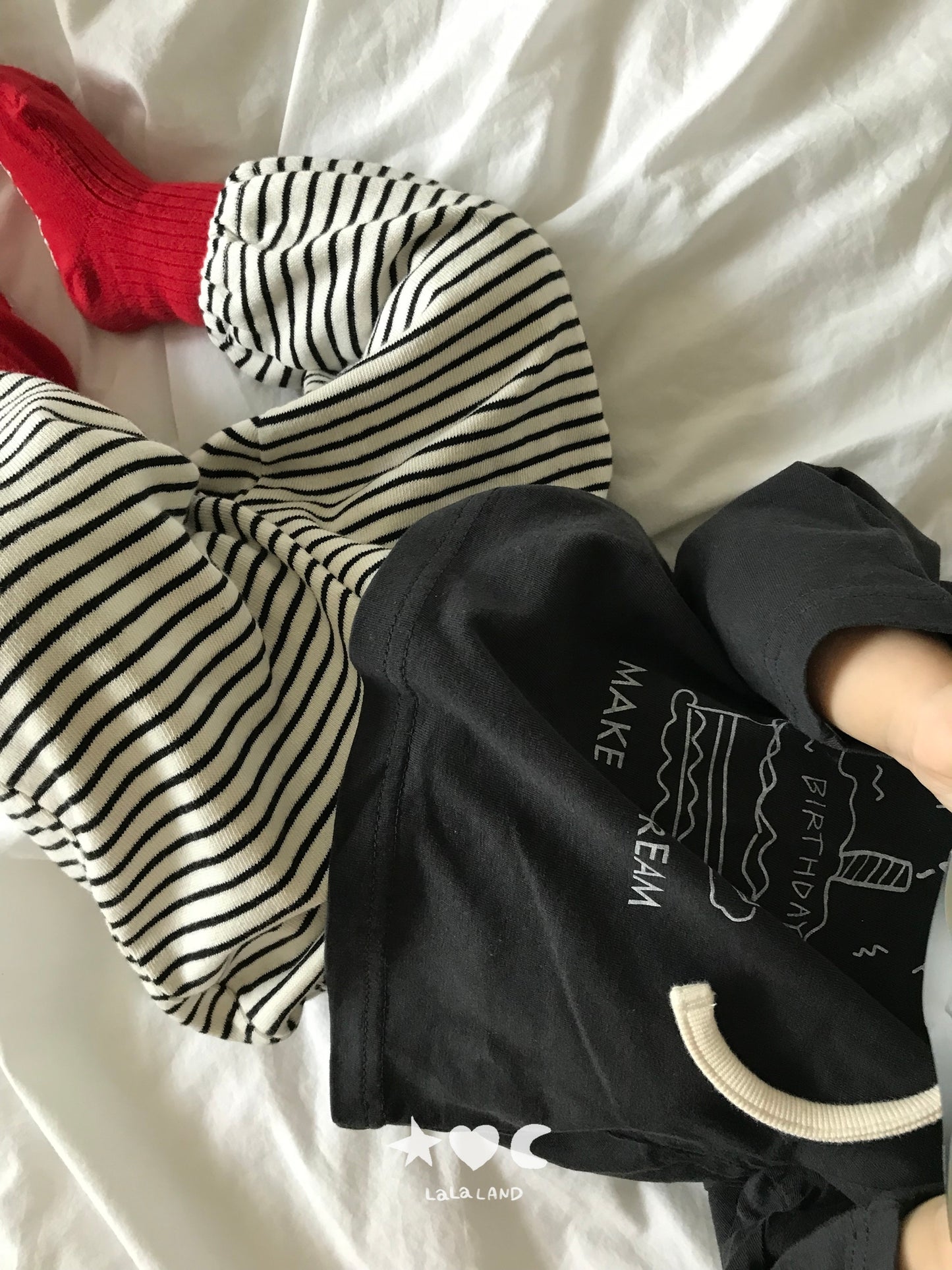[PRE-ORDER] Happy Raglan Baby T-Shirts