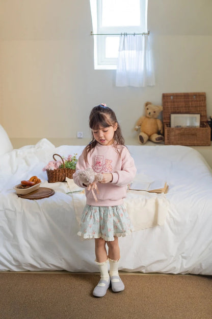 [PRE-ORDER] Tea Time Sweatshirts