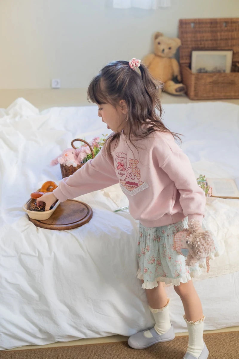 [PRE-ORDER] Tea Time Sweatshirts