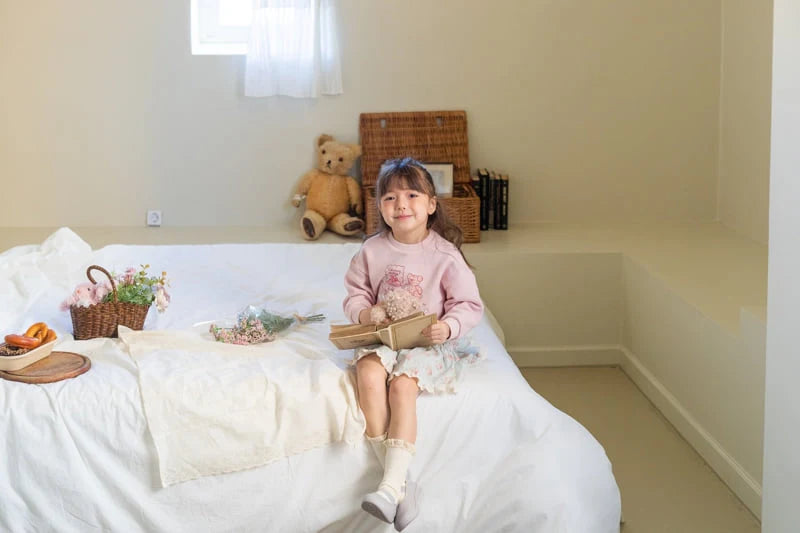 [PRE-ORDER] Tea Time Sweatshirts