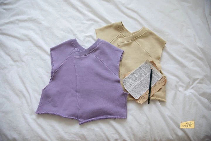 [PRE-ORDER] Max Vest