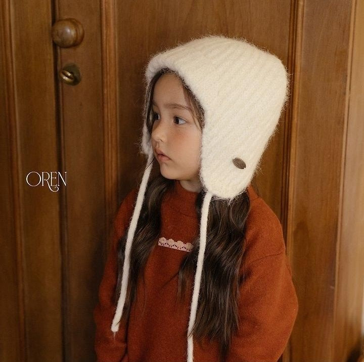 [PRE-ORDER] Flip Sweater Brim Beanie