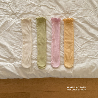 [PRE-ORDER] Eyelet Knee Socks