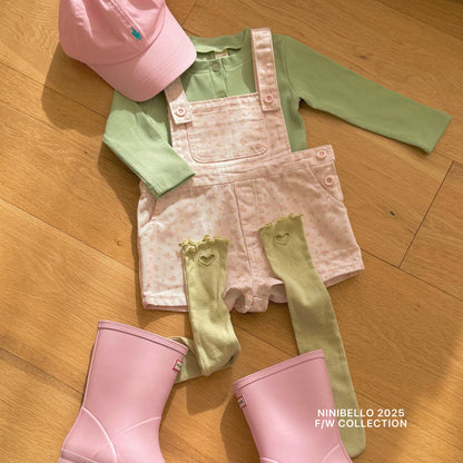 [PRE-ORDER] Eyelet Knee Socks