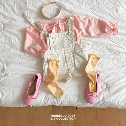 [PRE-ORDER] Eyelet Knee Socks