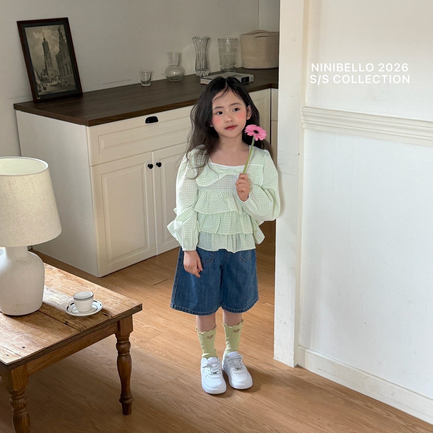 [PRE-ORDER] Eyelet Knee Socks