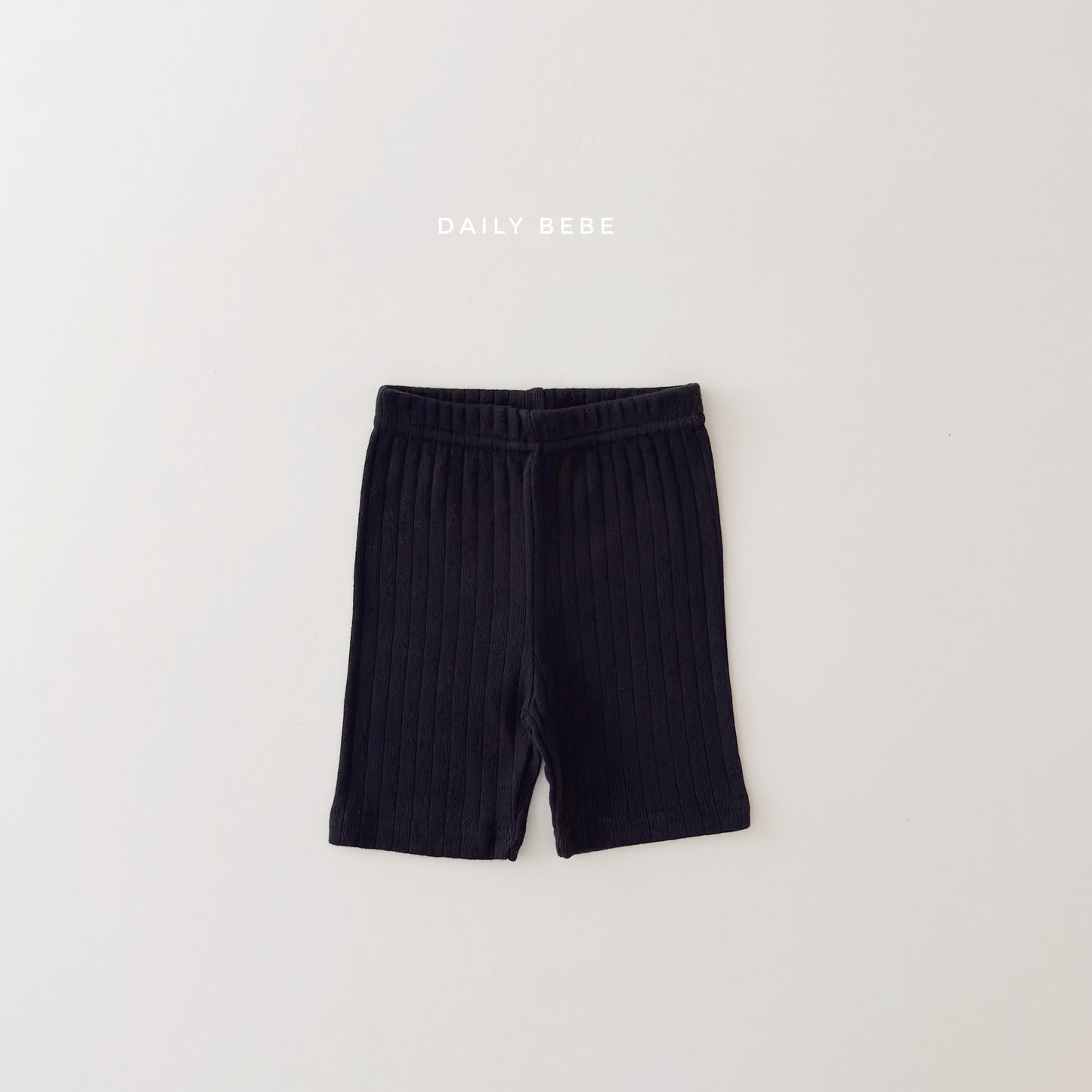 [PRE-ORDER] Eyelet Half Leggings
