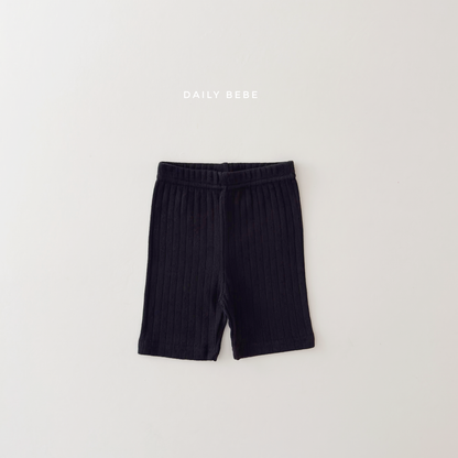 [PRE-ORDER] Eyelet Half Leggings