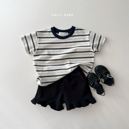 [PRE-ORDER] Frill Shorts