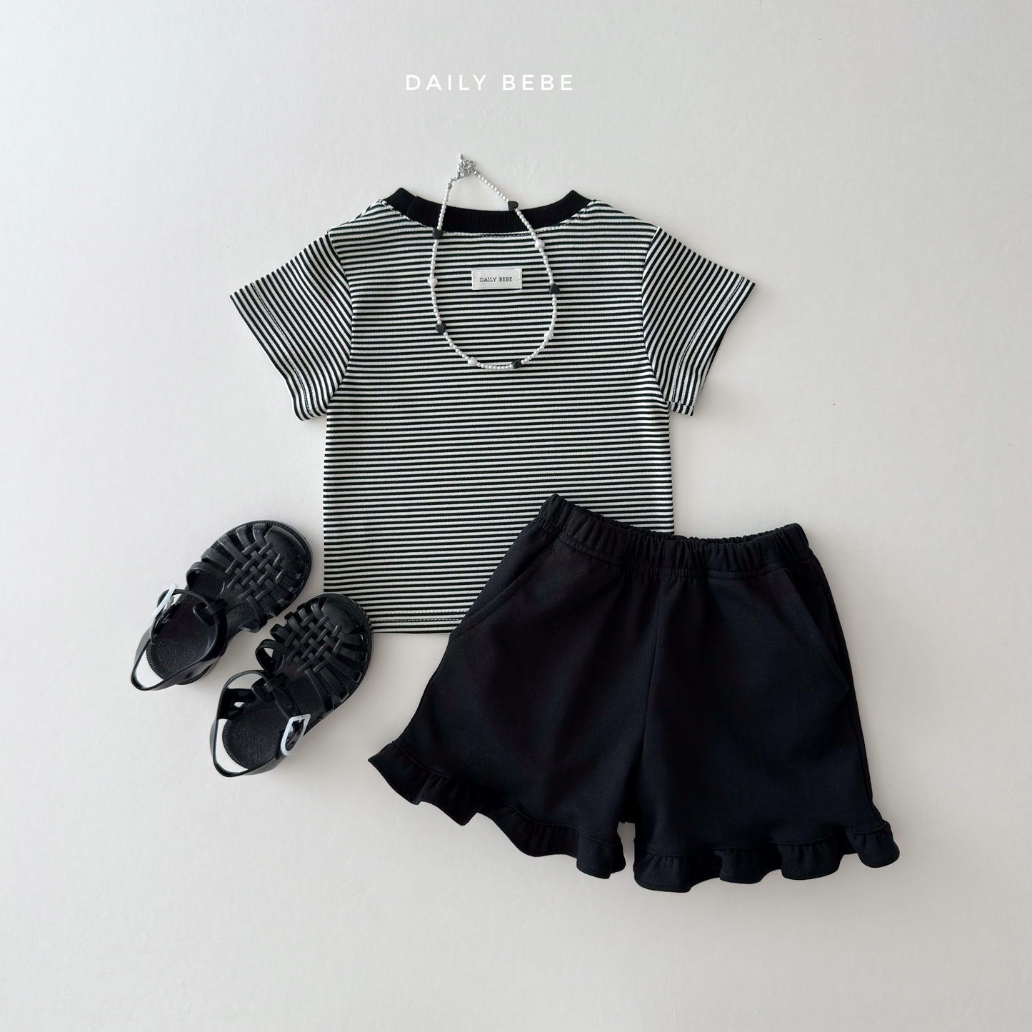 [PRE-ORDER] Frill Shorts