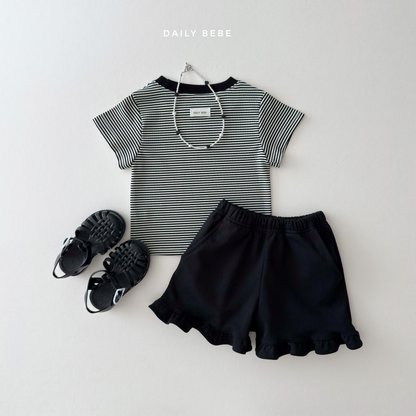 [PRE-ORDER] Frill Shorts