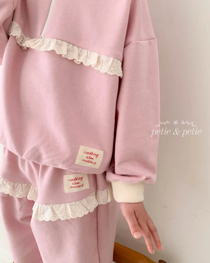 [PRE-ORDER] Vera Half Zip Sweatshirts