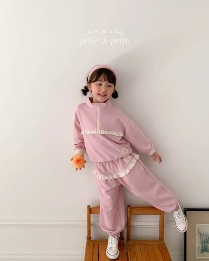 [PRE-ORDER] Vera Half Zip Sweatshirts