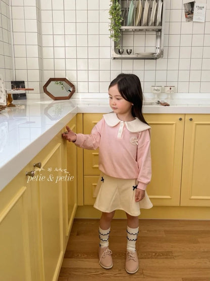 [PRE-ORDER] Ribbon Collar Sweatshirts