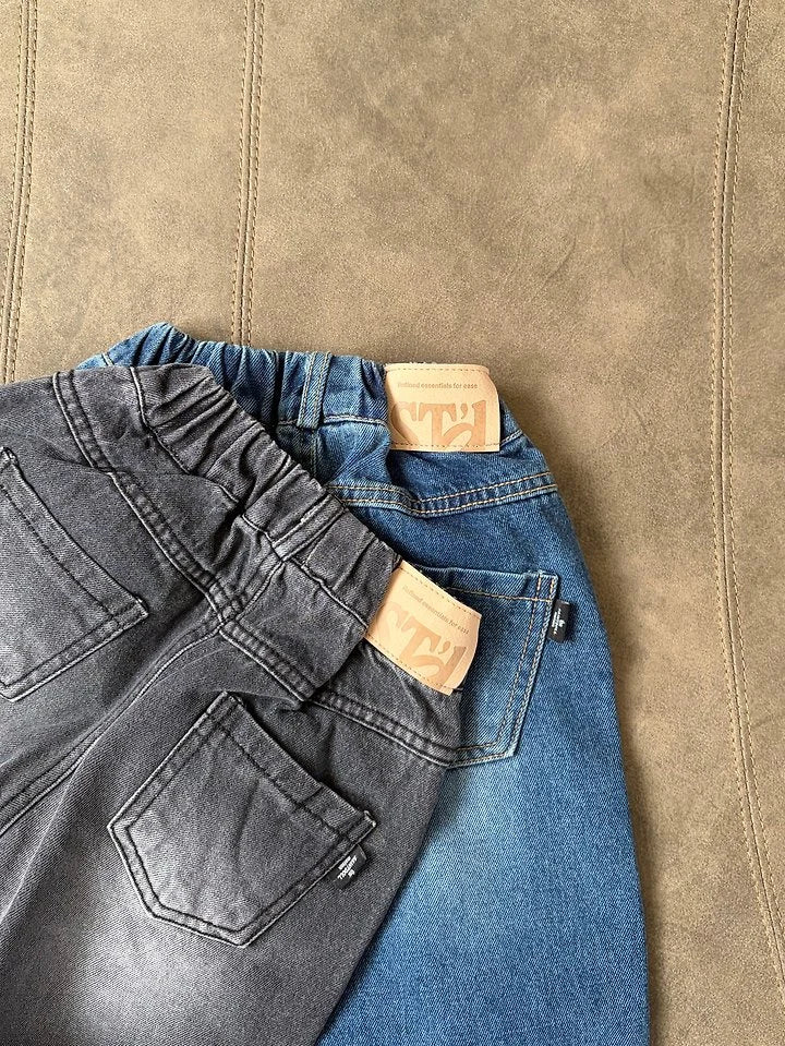 [PRE-ORDER] Dart Wide Denim Pants (Mom Couple)