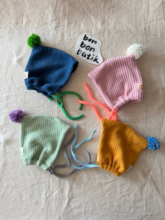 [PRE-ORDER] Pompom Bonnet