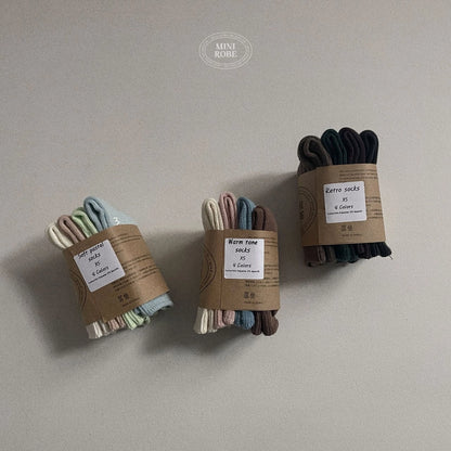[PRE-ORDER] Retro Socks Set