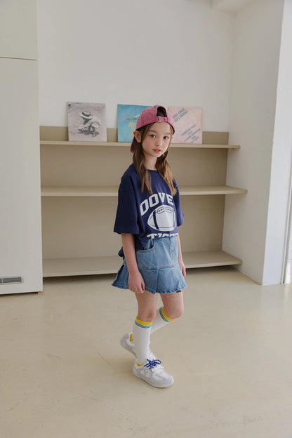 [PRE-ORDER] Football T-Shirts