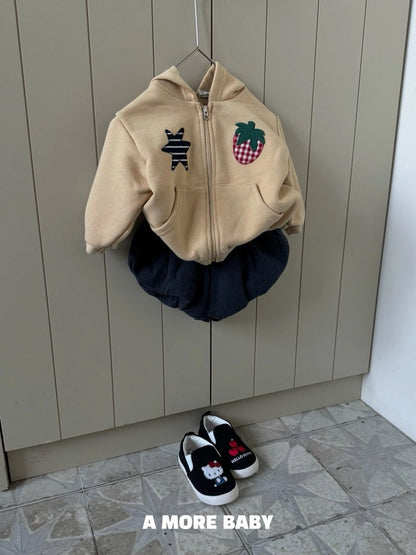 [PRE-ORDER] Strawberry Star Hoodie Jacket
