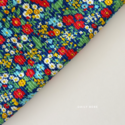 [PRE-ORDER] Color Block Pleats Top Bototm Set