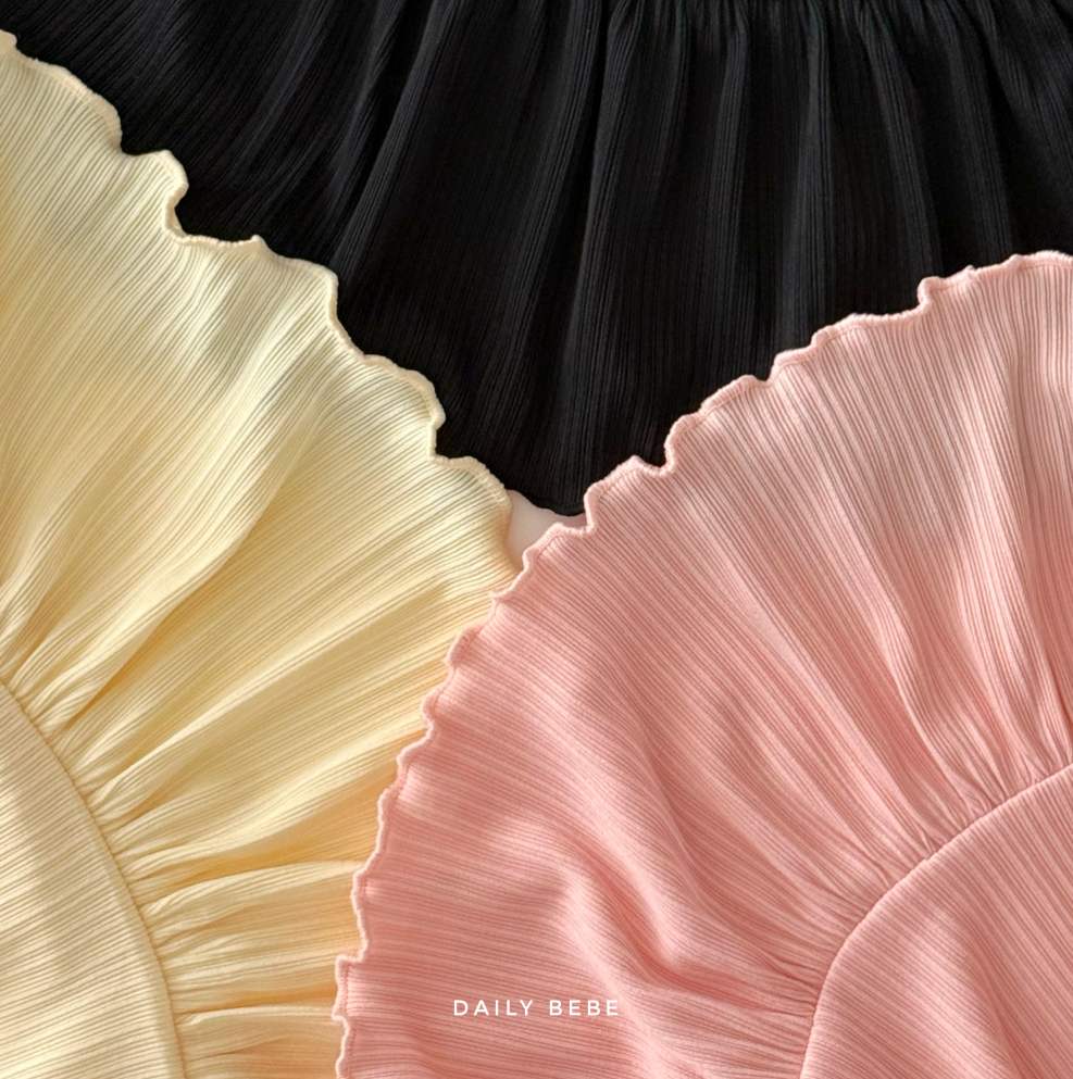 [PRE-ORDER] Frill Pleats Top Bottom Set